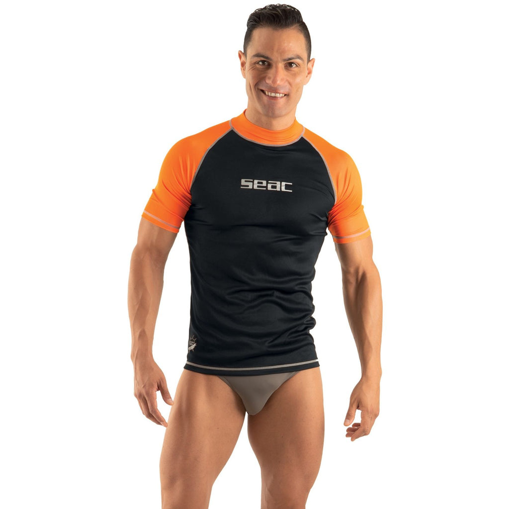 Rash Guard T-Sun Corto Hombre Negro-Naranja S Seac 155-18-S
