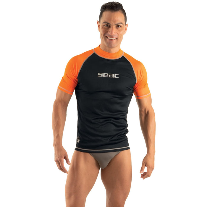 Rash Guard T-Sun Corto Hombre Negro-Naranja S Seac 155-18-S