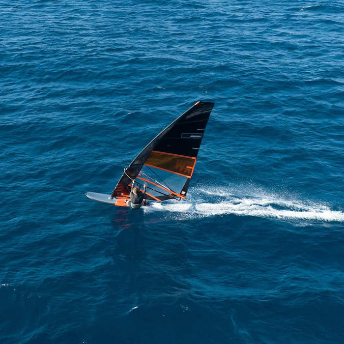 Vela de Windsurf X-Wing Negra Y28 Tamaño 7.8 RRD 28XW_BL_78
