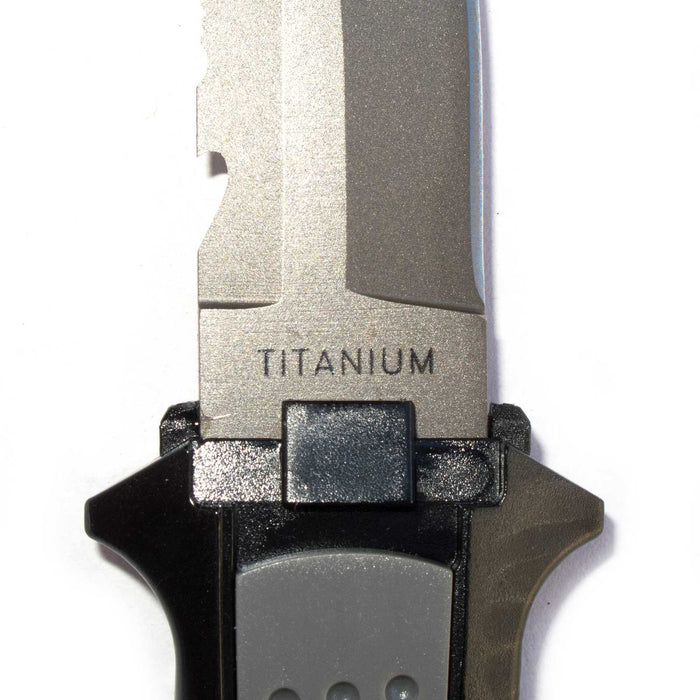 Cuchillo de buceo Titanio Pequeño 15,5cm Cressi BRC558050